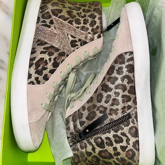 NEW! Sam Edelman Avon High Top Leopard Sneaker - Picture 9 of 15